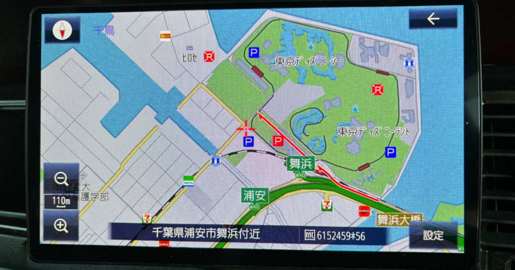 7型ハイエースで使用しているストラーダCN-F1X10BGDの10インチ地図画面