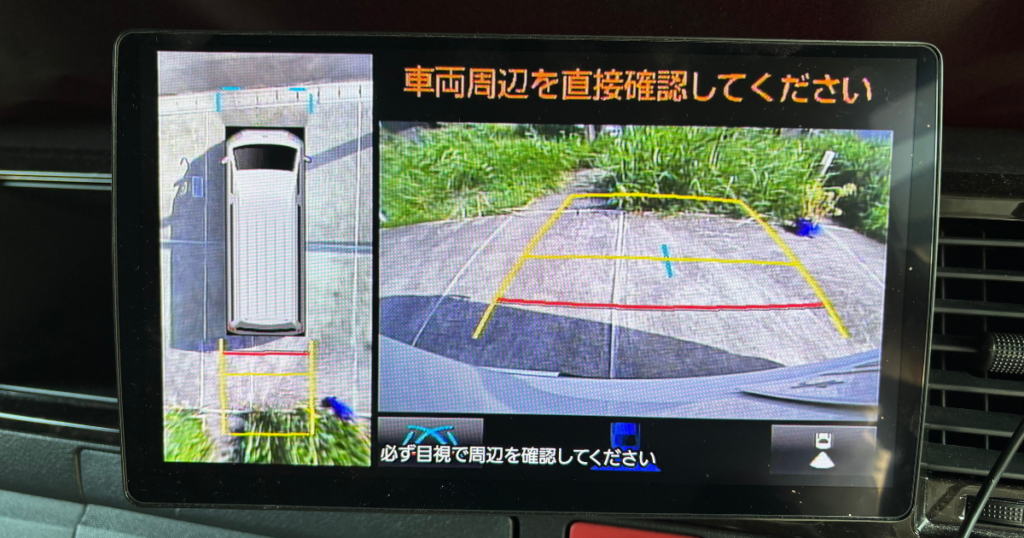 7型ハイエースのストラーダに表示したトヨタ純正パノラミックビューモニター